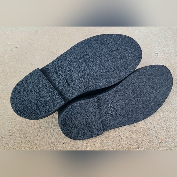 CLARKS COLLECTION SHEPTON Men's Black Chukka Boots, 9.5W WIDE, SUEDE LEATHER - Picture 9 of 9